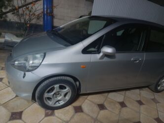 матор на сивик: Honda Fit: 2005 г., Вариатор