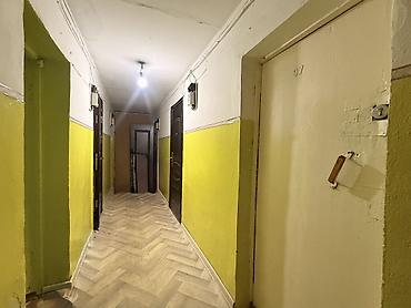 продаю 3 х квартиры: 1 комната, 13 м², ул. Московская / Ибраимова Гостиничный тип, 2 этаж, Свежий ремонт — 2
