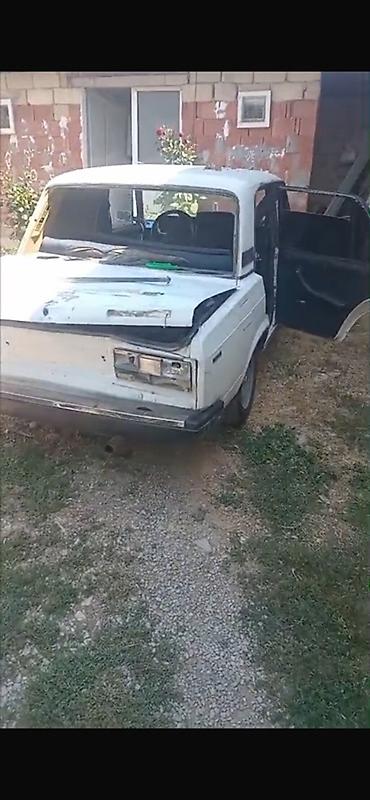 Arxadan vurulub düzəlib yüngül vari ili 1990 real alıcılar yığsın lalafo.az -da Arxadan vurulub düzəlib yüngül vari ili 1990 real alıcılar yığsın