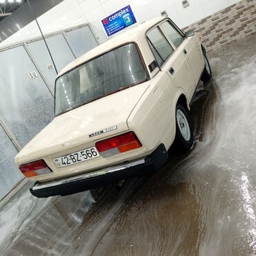 niva 1992: VAZ (LADA) 2107: 0.3 l | 1992 il Sedan