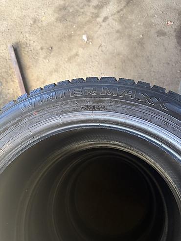 23550: Зимние шины Dunlop Winter Maxx WM02 - Размер: 235/50 R18 - Индекс — 4