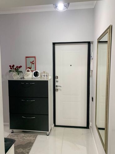 токмок продажа дома: 3 комнаты, 81 м², 106 серия, 8 этаж, Евроремонт