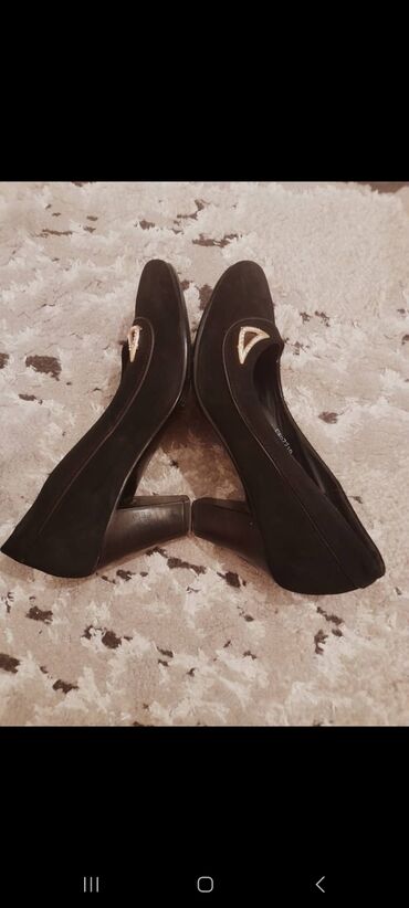 обувь puma: Туфли 37, цвет - Черный