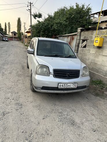 Mitsubishi: Mitsubishi Dion: 2000 г., 2 л, Автомат, Бензин, Минивэн