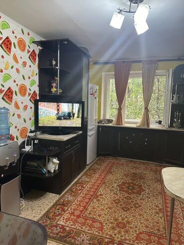 Продажа квартир: 3 комнаты, 67 м², 104 серия, 1 этаж, Старый ремонт — 12