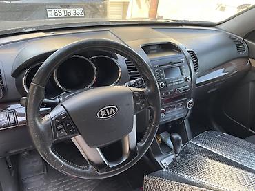 Kia: Kia Sorento: 2.4 л | 2010 г. Внедорожник — 5