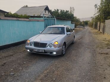 сатам же алмашам: Mercedes-Benz 200: 2001 г., 2 л, Автомат, Бензин, Седан