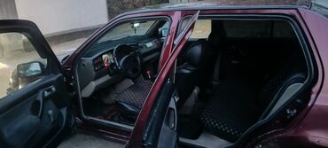 Volkswagen: Volkswagen Vento: 1992 г., 1.8 л, Механика, Бензин, Седан — 5