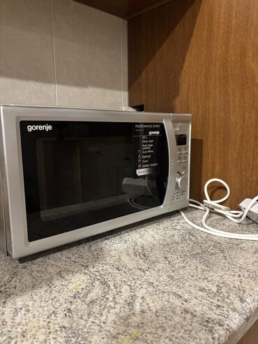 silverline qaz plitesi: Mikrodalğalı soba Gorenje, Ayrıca dayanan, Mikrodalğalar ilə, rəng - Gümüşü