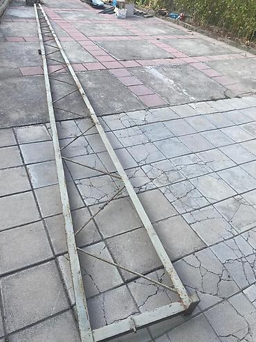 ferma demir: 50lik uqolnikdən hazırlanmış 9 ədəd metal ferma satılır. Uzunluğu — 1