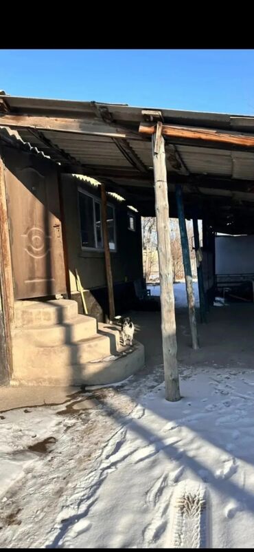 ищу квартиру в аренду бишкеке: 65 кв. м, 3 бөлмө, Унаа токтотуучу жай, Сарай, Забор, тосулган