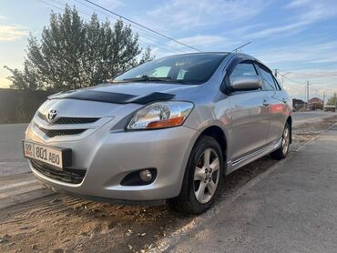 Toyota: Toyota Yaris: 2007 г., 1.5 л, Автомат, Бензин, Седан