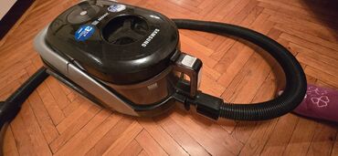 samsung rt43: Pilesos. çox qəşəngdə çəkir. heç bir problemi yoxdu. təkcə zibil