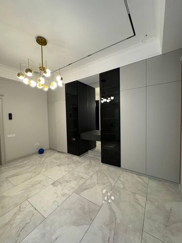 Ofislər: Nərimanov rayonu, Koroğlu metrosu, Heydər Əliyev prospektində, 16 — 10