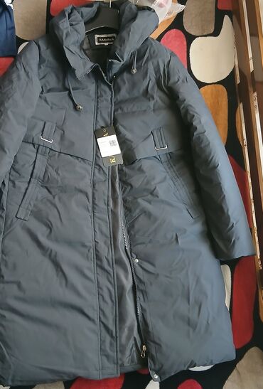 нижний белё: Женская демисезонная куртка. Цвет серый. Размер 56. Новая