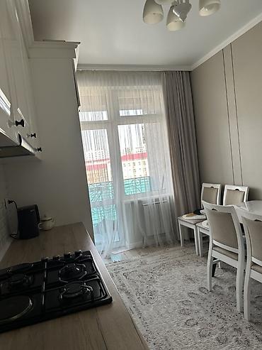 Продажа квартир: 2 комнаты, 72 м², 4 этаж — 12