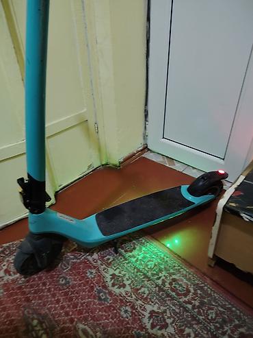 explore smart samokatlar: İşlənmiş Elektrik samokat > 12", ≤ 250 Vt, 16 - 25 km/s, Ödənişli çatdırılma — 2