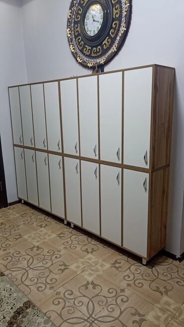 Шкафы для раздевалки: Шкаф для раздевалки, Новый, ЛДСП — 1