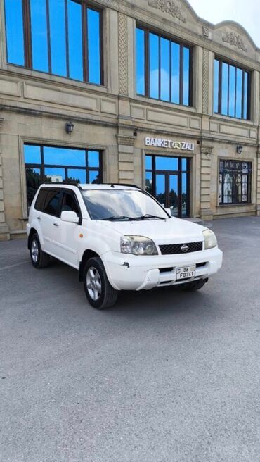 Nissan: Nissan X-Trail: 2 l | 2001 il Ofrouder/SUV — 7