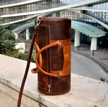 İdman çantaları: İdman çantası Təbii dəridən tamamilə əl işi olan idman çantası — 10