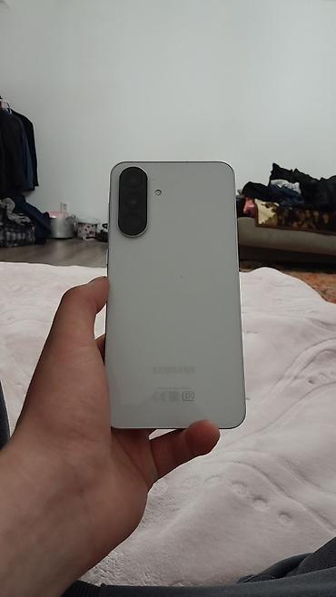 Samsung: Samsung Galaxy A56, Б/у, 128 ГБ, цвет - Белый, 1 SIM, 2 SIM, eSIM — 5