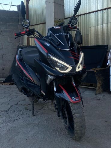 ман тыга: Скутер Yamaha, 150 куб. см, Бензин, Колдонулган