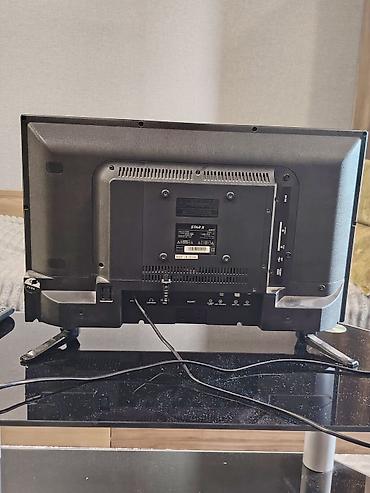 islenmis et: STAR-X markalı LED televizor. Yığcam ölçülü bu televizor ev, mətbəx — 2