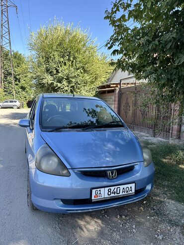 свечи для машины: Honda Fit: 2002 г., 1.3 л, Вариатор, Бензин, Хэтчбэк