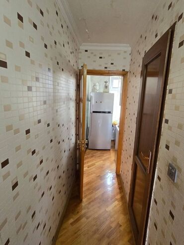 Uzunmüddətli kirayə mənzillər: Salam. Ev uzunmuddetli verilir. WHATSAP DA AKTİVDİR. Nomre ile elaqe — 11