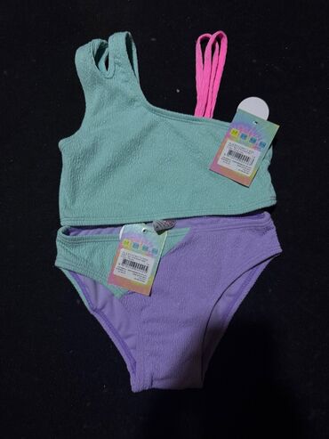 детские вещи мешком: 🩱 Qız uşağı üçün çimərlik geyimi 🩱 Heç geyinilməyib, tam yenidir! 👙