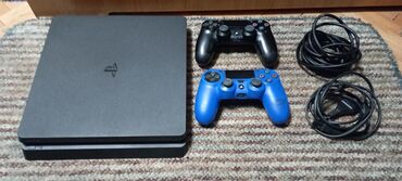 Video igre i konzole: PlayStation 4 Slim 500GB Odlično očuvan PlayStation 4, kupljen pre 2