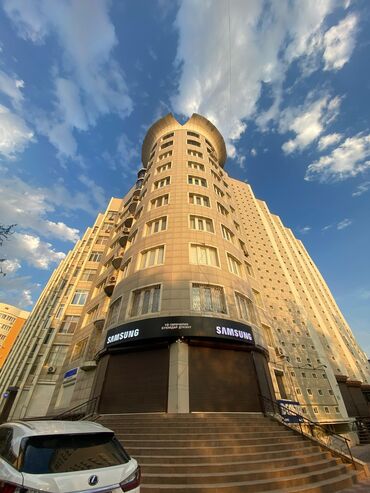 снять квартиру на долгий срок в бишкеке ок: 4 комнаты, 258 м², Элитка, 3 этаж, Косметический ремонт