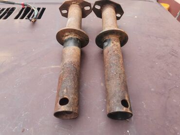 Auto delovi: Nosaci prednjeg branika Lada 2121,21213,21214 Niva. Polovno, ocuvano — 3