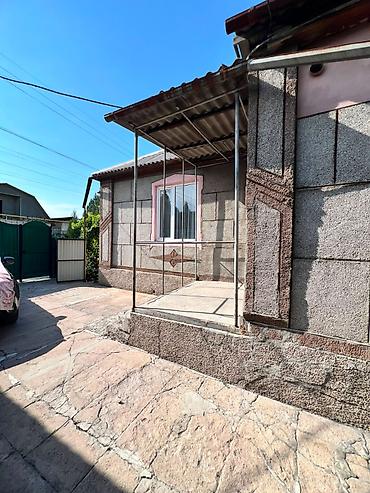 Продажа коттеджей и домов: 5 комнат, 85 м², 9 соток, Бишкек, Аламединский рынок / базар — 13