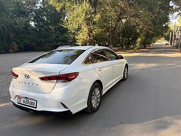 sonat: Hyundai Sonata: 2018 г., 2 л, Автомат, Газ, Седан — 5