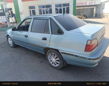 старый авто: Daewoo Nexia: 2006 г., 1.6 л, Механика, Бензин, Седан