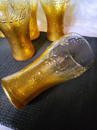 Čaše: Case nove Coca Cola. Case nove,dezen reljefni i stampa ( ne ostaje na — 4