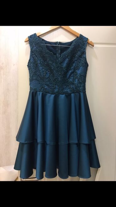 зеркало на заказ: Вечернее платье, M (EU 38)