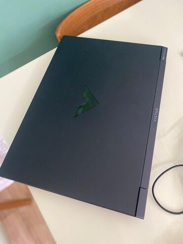 HP: İşlənmiş HP Victus, 14.3 ", Intel Core i7, 128 GB — 4