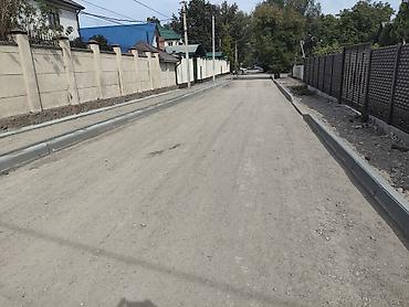 Үйлөр: 6 бөлмө жана андан көп, 320 м², 10000 соток, Бишкек, Баялинов / Орозбеков көч. Менчик ээси — 3