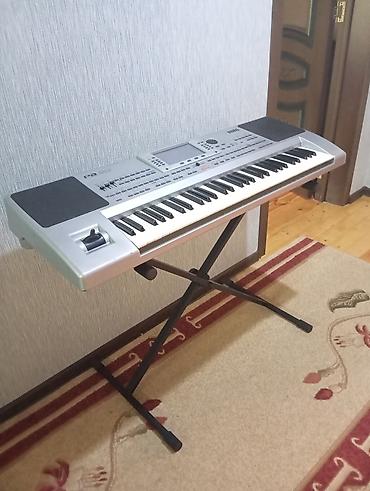 v5: Korg Pa80 aranjor klaviatura tam işlək, yaxşi vəziyyətdədir. Son V5 — 3
