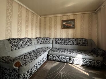 продаю диван бу: Диван-кровать, цвет - Серый, Б/у