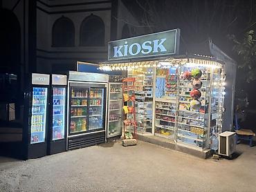 Полочные витрины: Əcəmi yaxınlığında xutorda hazır biznes kimi kiosk satılır.Hazır — 7