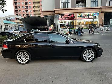 bmw 525i: BMW 7 Series (E65) sedan – qara rəng, Azərbaycan nömrə nişanı — 3