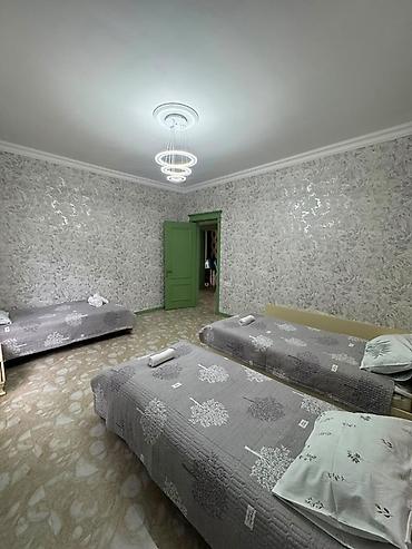 kohnə tikili evlərin satisi: Hovuzlu həyət evi — 8