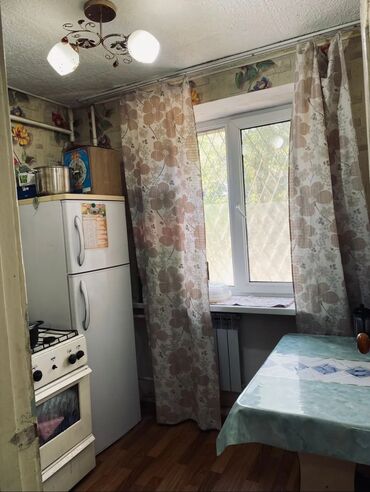 Другие товары для дома: 1 комната, 30 м², Хрущевка, 1 этаж, Старый ремонт