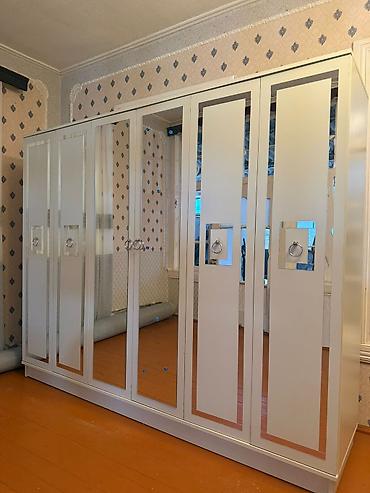 Yeni, 6 qapı, Güzgülü, Ağ, Açılan, Düz dolab lalafo.az -da Yeni, 6 qapı, Güzgülü, Ağ, Açılan, Düz dolab