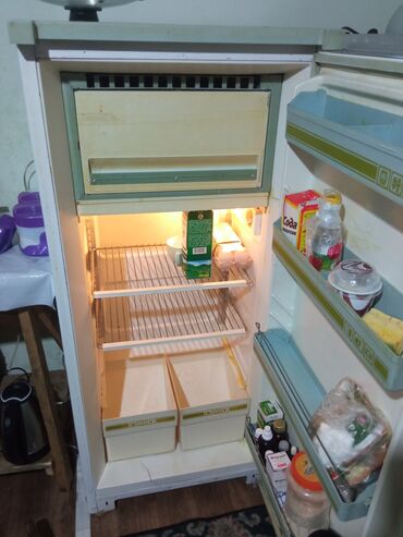 халадилник бу ош: Холодильник Б/у, Однокамерный, 65 * 145 * 65