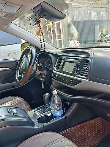 Унаа сатуу: Toyota Highlander: 2018 г., 2.7 л, Автомат, Бензин, Кроссовер — 4