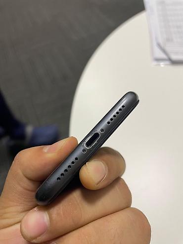 Apple iPhone: IPhone 11, Space Gray, Face ID — 10